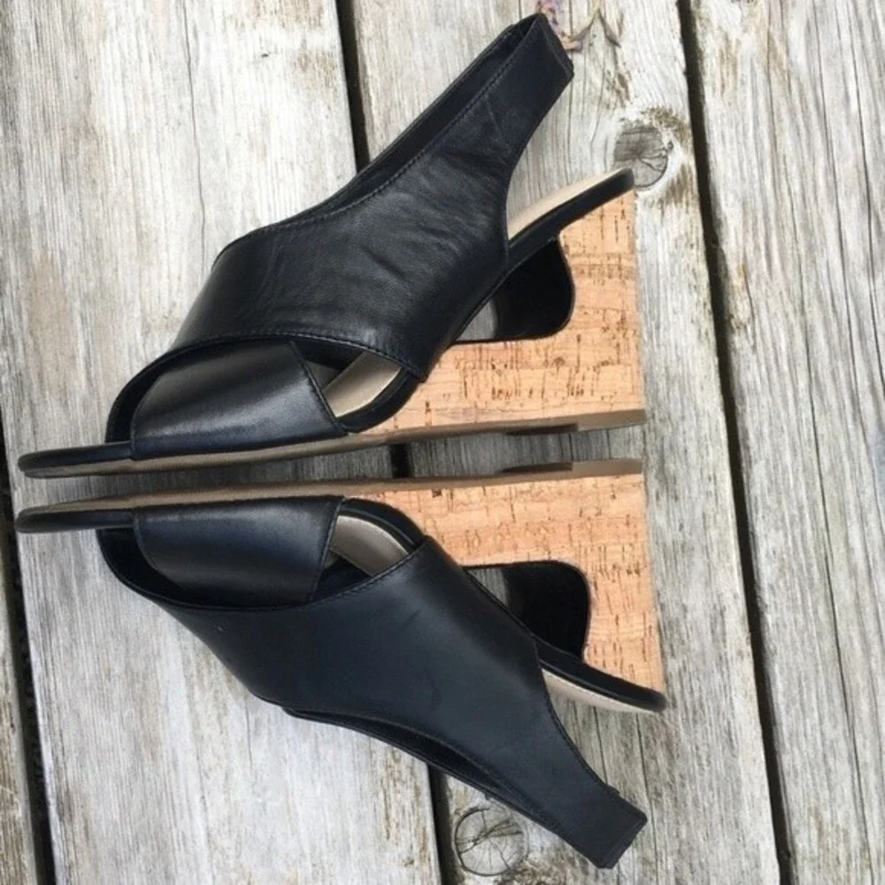 COM & SENS Leather Missy Wedge Sandal in Black 7.5